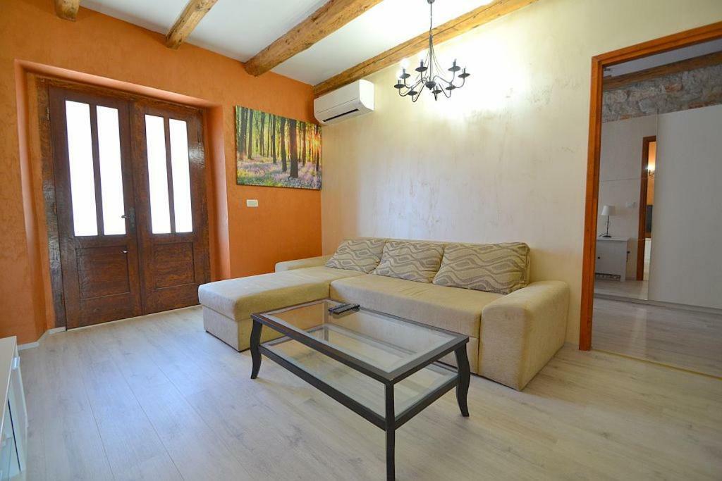 Villa Giardin Новиград Экстерьер фото